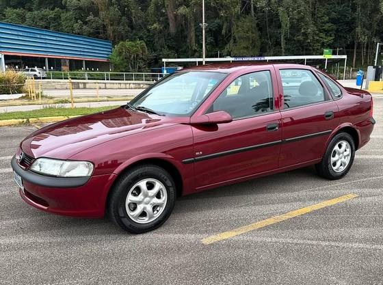 CHEVROLET VECTRA 2.0 MPFI GLS 8V GASOLINA 4P MANUAL